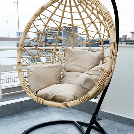 Pomegranate Luxury Penthouse Maisonette With Stunning Terrace #free Parking# By Binobi!