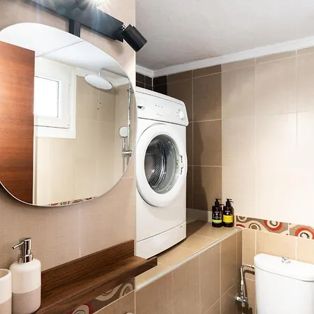 Pomegranate Luxury Penthouse Maisonette With Beautiful Terrace & Free Parking By Binobi ! Thessaloniki