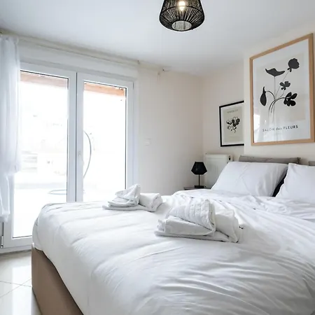 Apartment Pomegranate Luxury Penthouse Maisonette With Beautiful Terrace & Free Parking By Binobi ! Thessaloniki