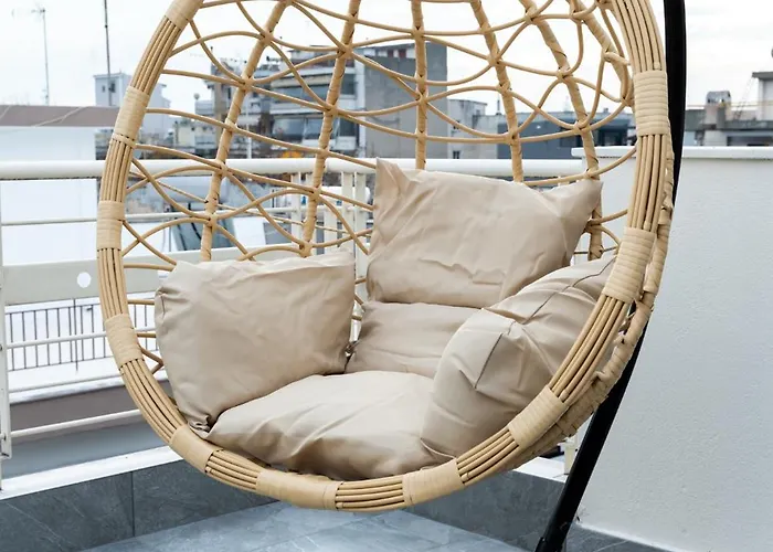 Pomegranate Luxury Penthouse Maisonette With Stunning Terrace #free Parking# By Binobi!