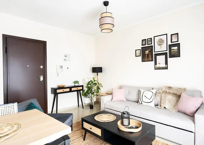 Pomegranate Luxury Penthouse Maisonette With Stunning Terrace #free Parking# By Binobi! *