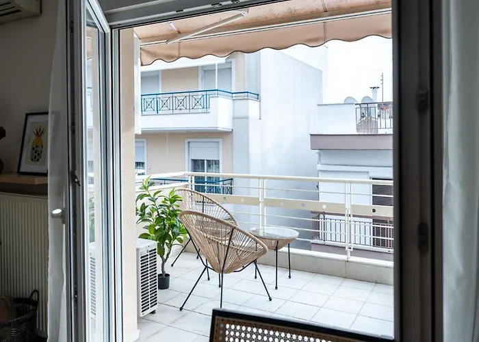 Pomegranate Luxury Penthouse Maisonette With Stunning Terrace #free Parking# By Binobi! *