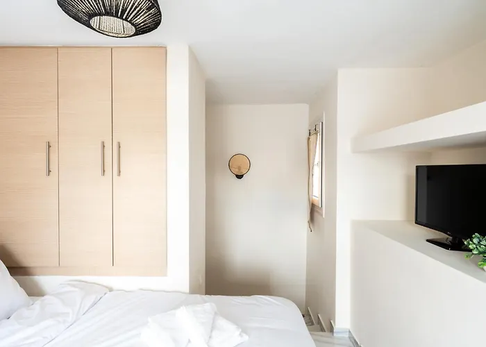 Daire Pomegranate Luxury Penthouse Maisonette With Stunning Terrace #free Parking# By Binobi! Selanik