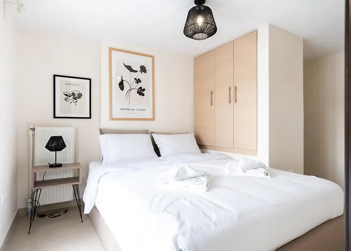 Pomegranate Luxury Penthouse Maisonette With Stunning Terrace #free Parking# By Binobi! Daire
